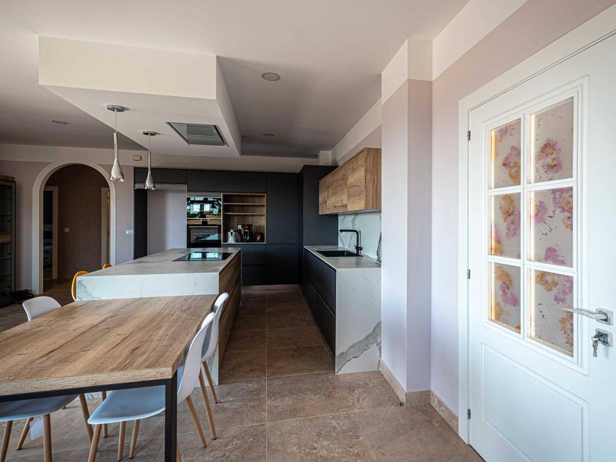 Three-Bedroom House in Teo , Provincia de La Coruña