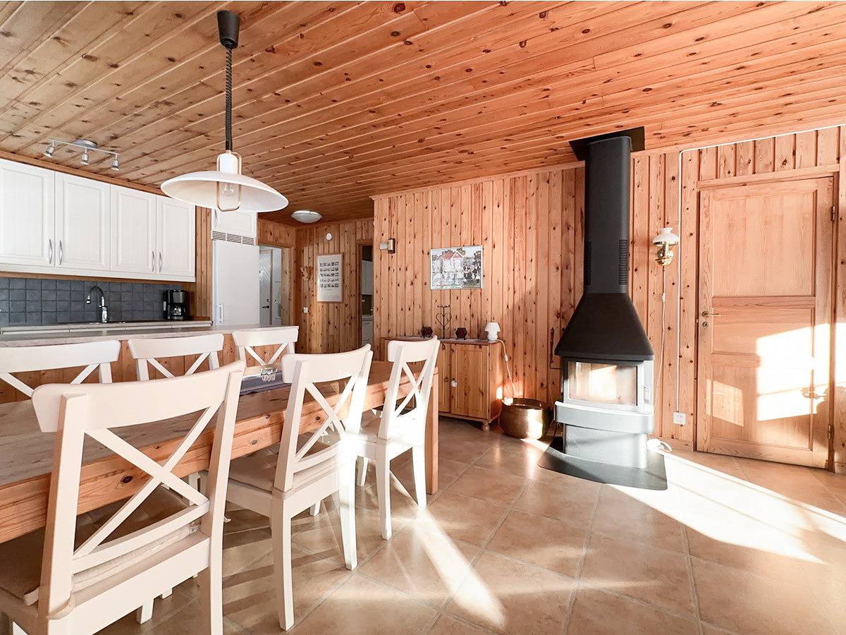 Gut ausgestattetes Ferienhaus am Fusse der Skipisten  mit eigener Sauna in Tandådalen, Malung-Sälen region