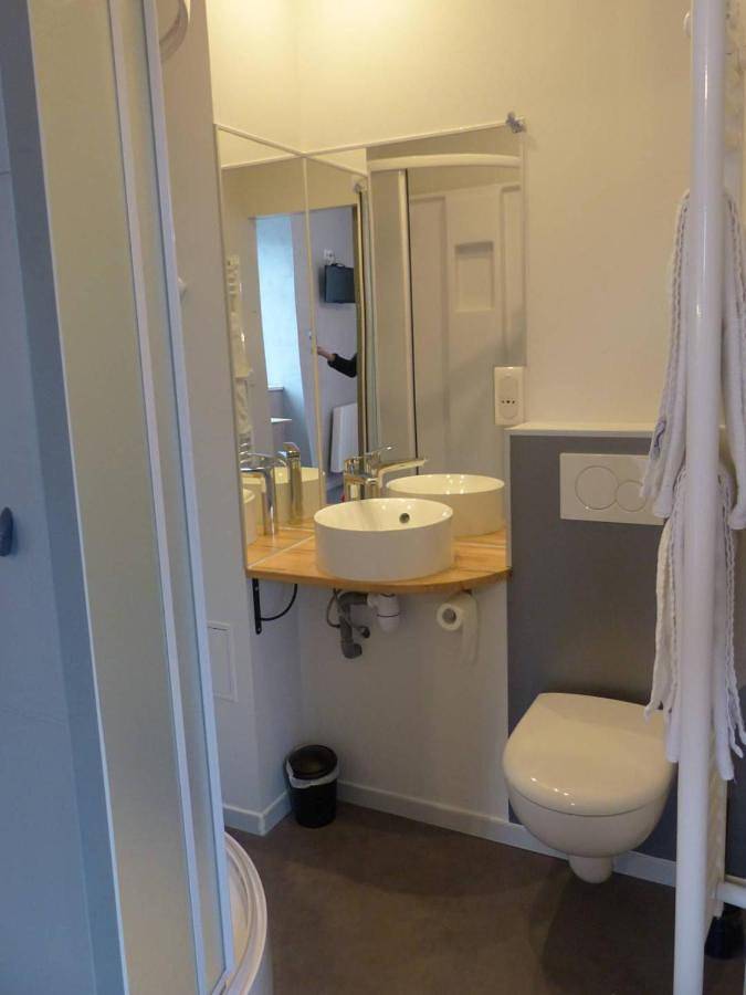 Double Room in Ploulec'h, Ceinture Dorée