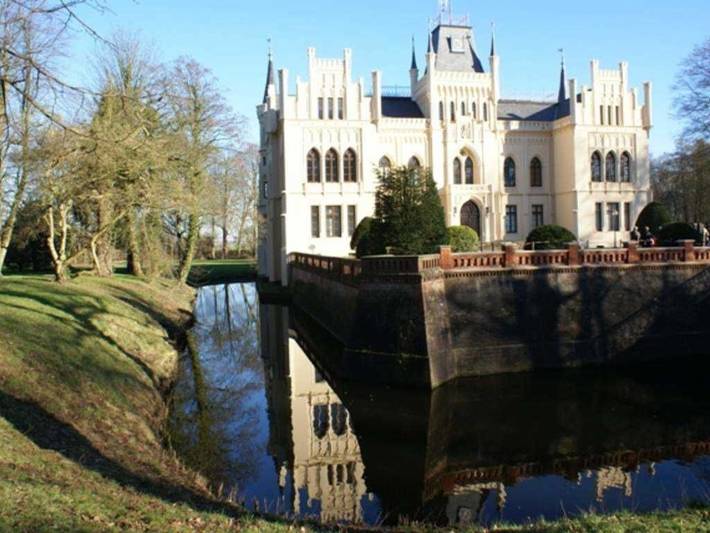 Ferienwohnung für 4 Personen, mit Garten und Terrasse, kinderfreundlich in Leer - 2