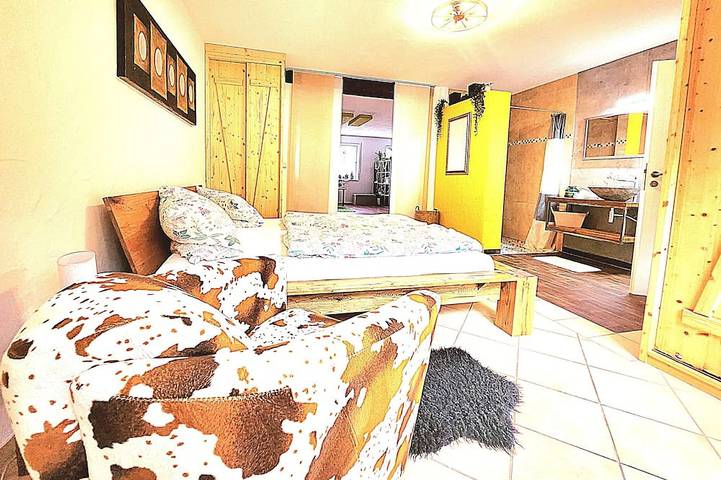 Ferienwohnung für 4 Personen, mit Sauna und Whirlpool sowie Garten in Furth im Wald - 2