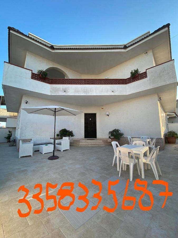 Ganze Wohnung, Double Room with Private Bathroom in Manduria, Golf von Tarent