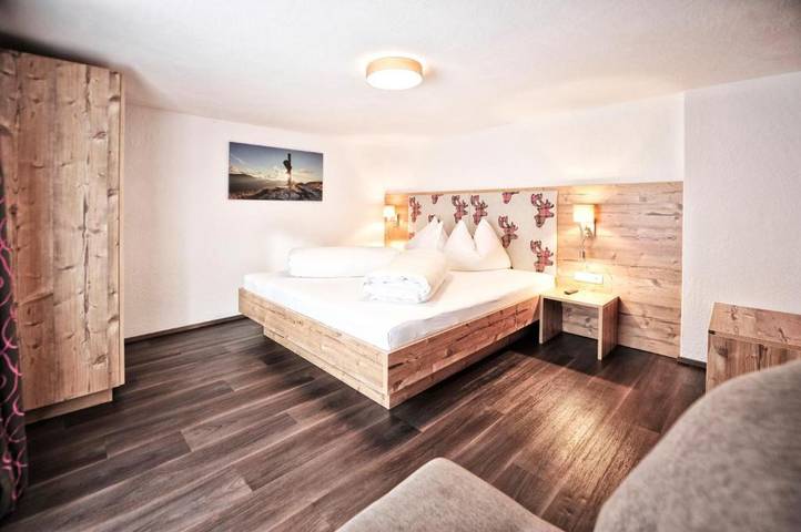 Ganze Ferienwohnung, Summit Residence - Alpine Retreat Serfaus - der Hirsch deer, ca. 30 qm, 1 Schlafzimmer, max. 2 Personen in Serfaus, Serfaus-Fiss-Ladis