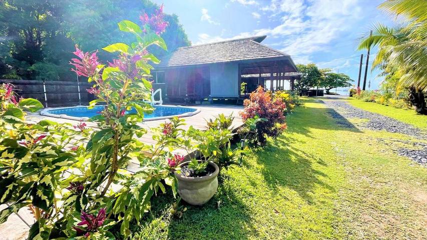 Location de vacances pour 4 personnes, avec jardin et piscine dans Uturoa - 3