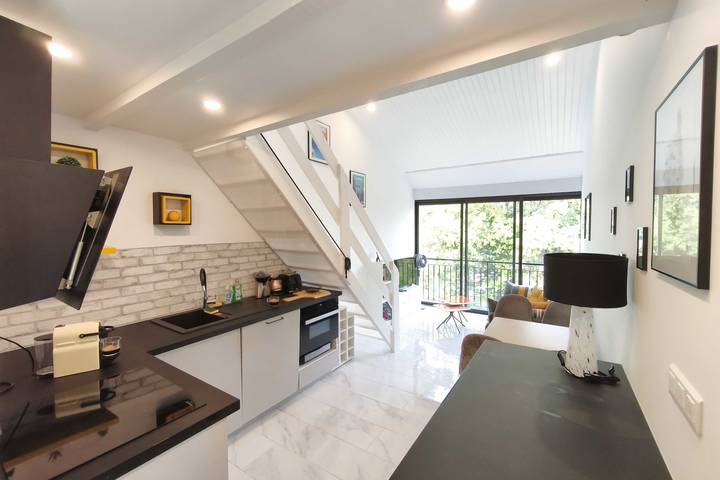 Gîte pour 4 personnes, avec balcon, adapté aux familles à Calcatoggio - 2