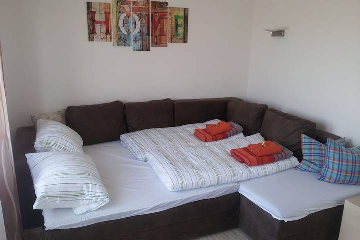 Ferienwohnung für 6 Personen, mit Balkon und Garten in Kenzingen - 2