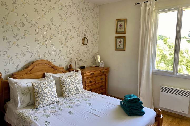 Location de vacances pour 6 personnes, avec jardin et terrasse, animaux acceptés à Cherveix-Cubas - 4