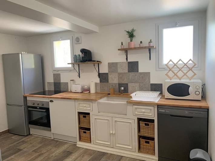 Gîte pour 5 personnes, avec jacuzzi et jardin à Lançon-Provence - 3