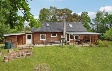 Ferienhaus für 6 Personen, mit Garten und Terrasse in Balka Strand