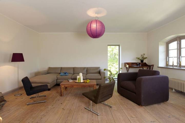 Ferienwohnung für 6 Personen, mit Whirlpool und Sauna sowie Garten, mit Haustier in Walow