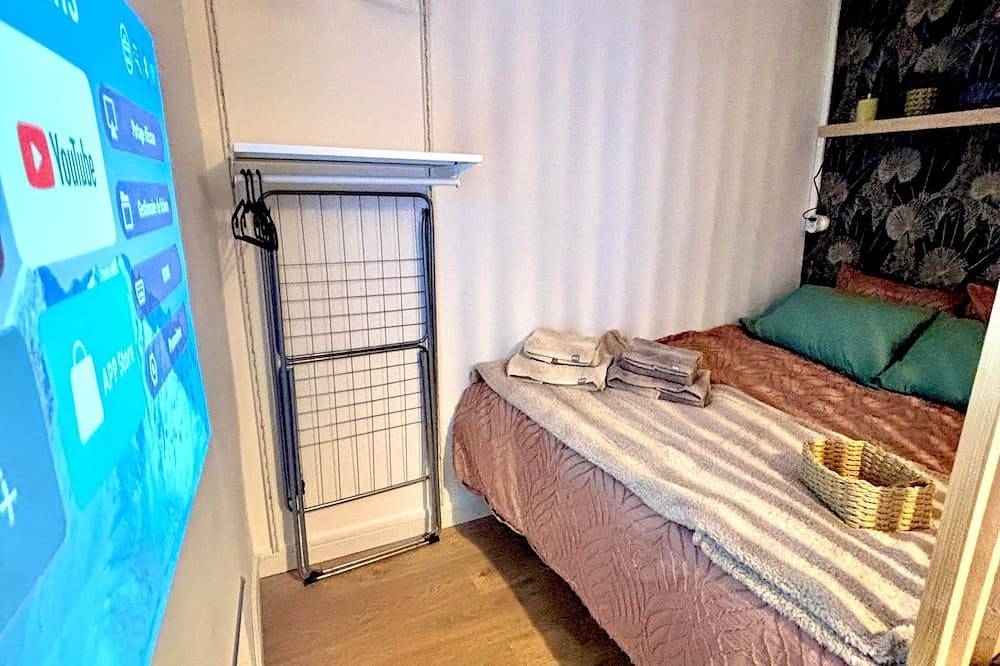 Cosy cocoon + cinema + air conditioning + hiking - Lunea in Belgentier, Mittelmeerküste (Frankreich)