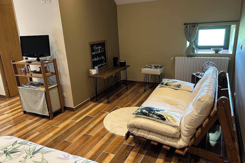Chambre au moulin de Tilly,dans le bocage bourbonnais,idéal pour se ressourcer ! in Saint-Plaisir, Allier