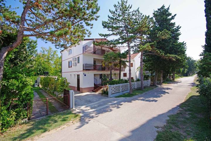 Ferienwohnung für 4 Personen, mit Garten in Privlaka - 3