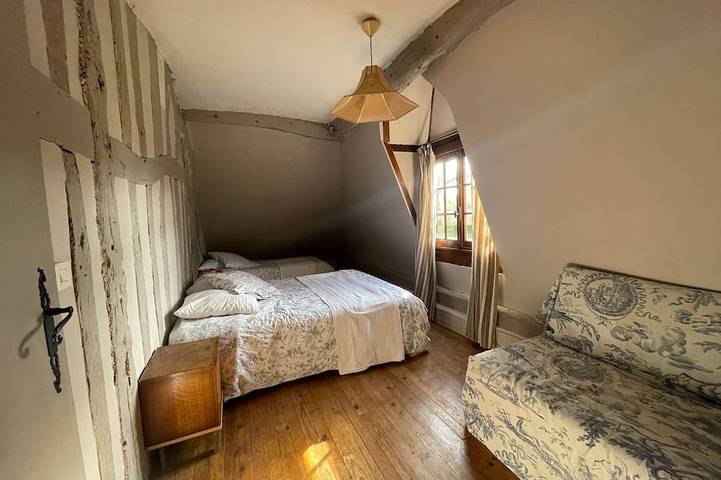 Location de vacances pour 6 personnes, avec terrasse et jardin, animaux acceptés à Beuzeville - 3