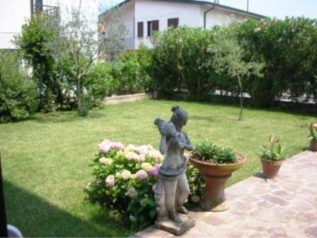 Chambre d’hôte pour 3 personnes, avec jardin à Sirmione - 2