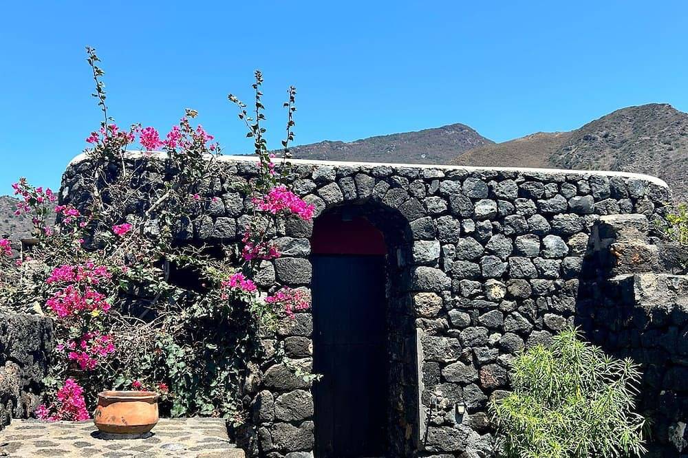 Agriturismo per 4 Persone in Isola di Pantelleria (Italia), Provincia di Trapani