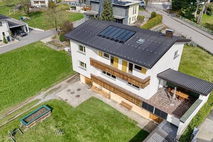 Ferienwohnung für 8 Personen, mit Balkon