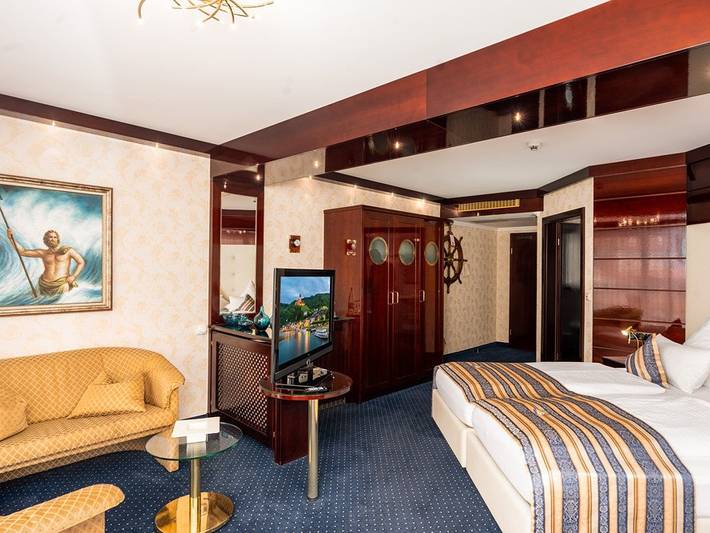 Hotel für 4 Personen, mit Balkon/Terrasse und Terrasse sowie Garten und Pool in Cochem - 3