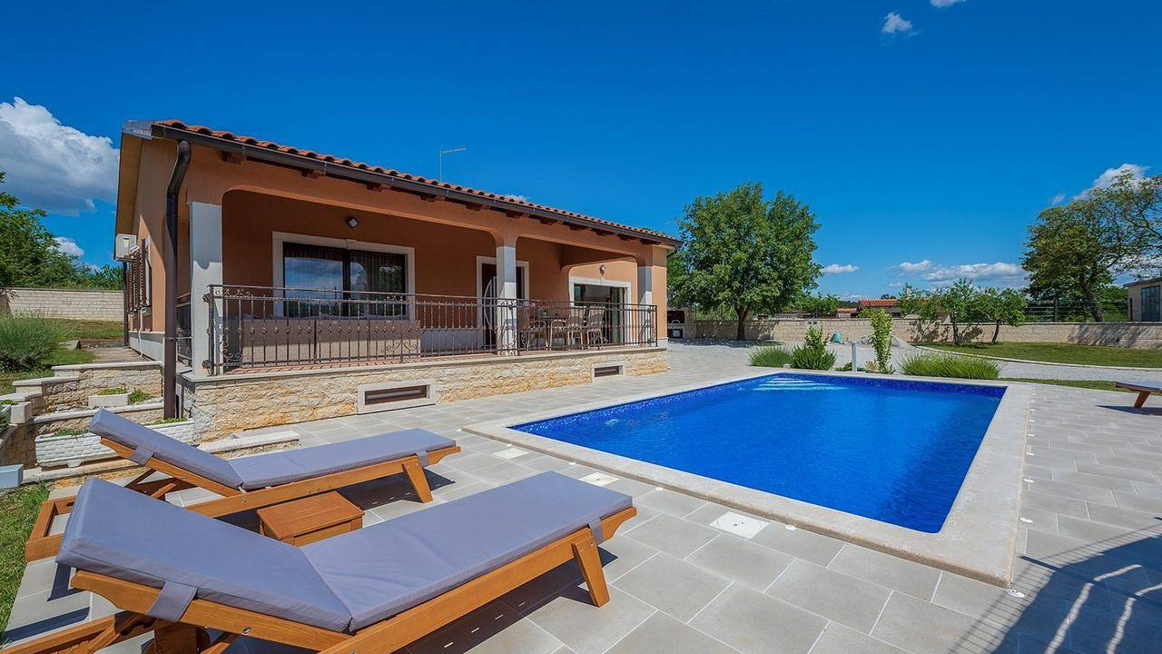 Villa für 6 Personen (160 m²) in Tinjan in Tinjan, Centraal Istrië