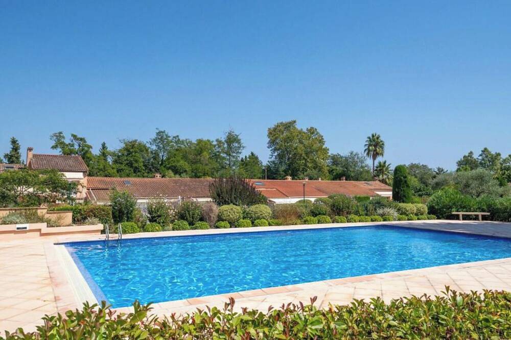 Green and quiet house, terrace and swimming pool /6personnes - Biot in Biot, Mittelmeerküste (Frankreich)