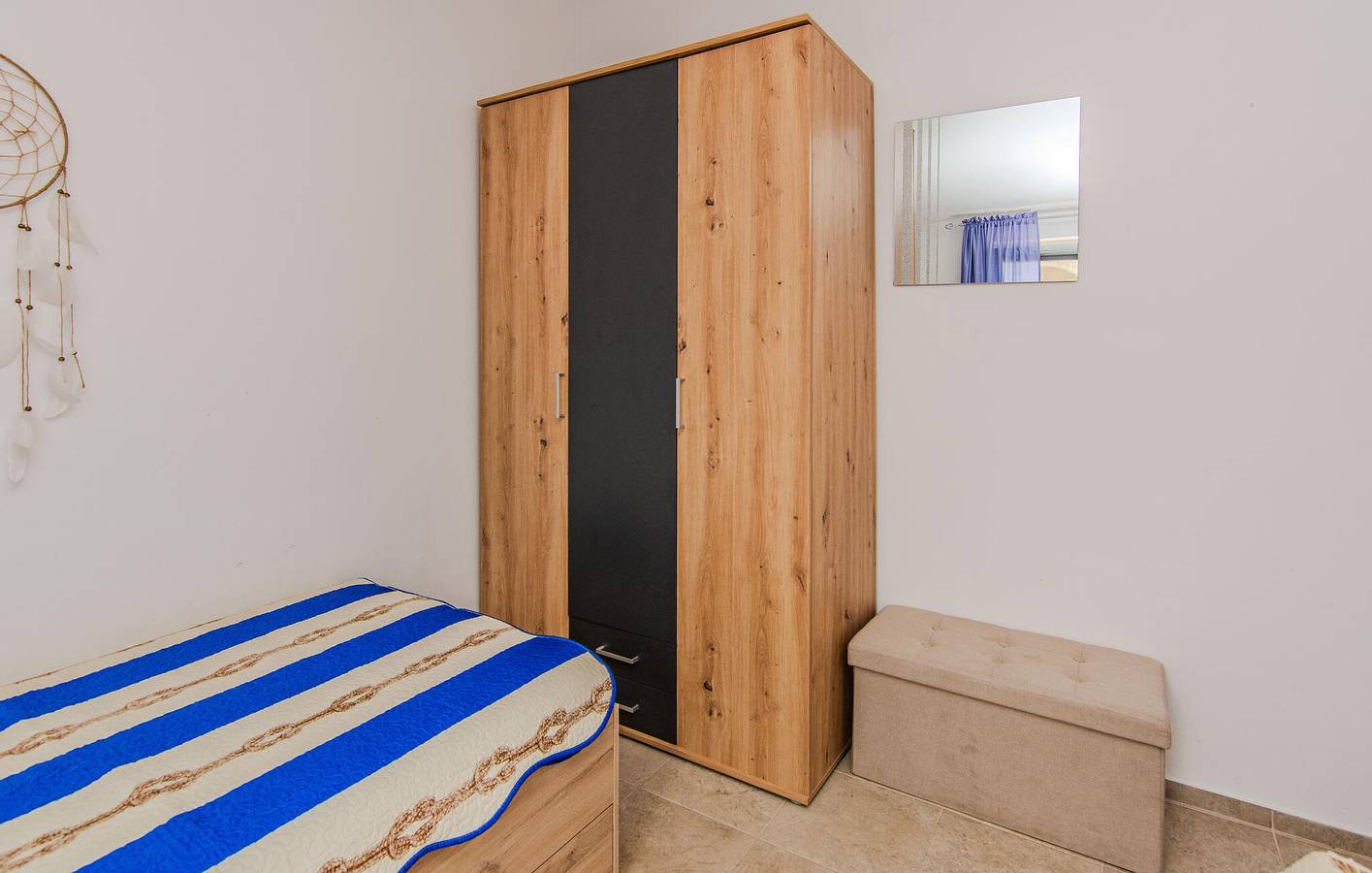 Geheel vakantieappartement, Gezellig appartement met 1 slaapkamer, terras, wifi en op 400 meter van het strand in Vir