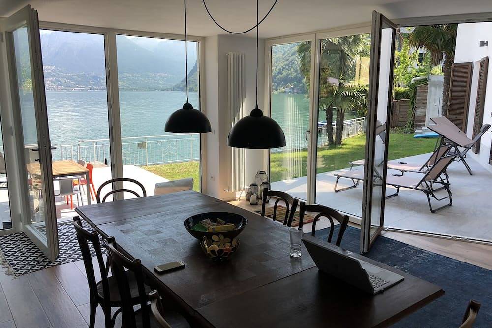 Schönes Ferienhaus direkt am See - privater Seezugang und herrliche Aussicht in Osteno, Claino con Osteno