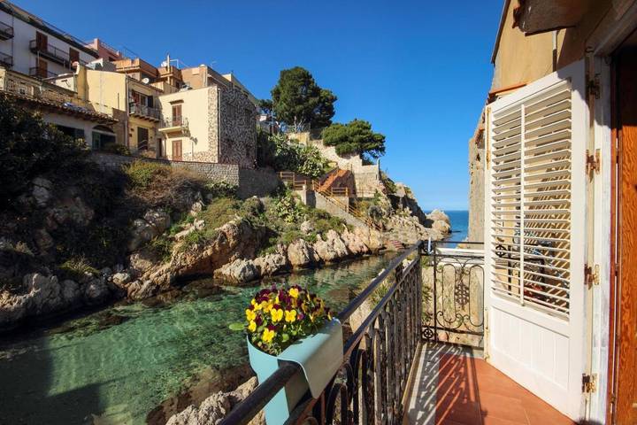 Casa vacanza per 5 persone, con Balcone e Terrazza nonché Panorama a Porticello