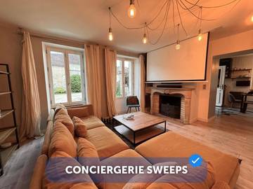 Gîte pour 8 personnes, avec jardin, animaux acceptés dans Épisy