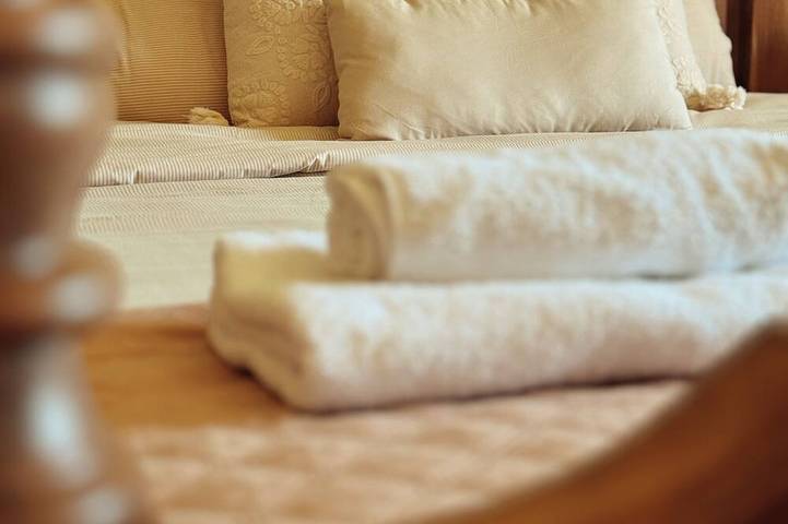 Location de vacances pour 6 personnes, avec terrasse et jardin, animaux acceptés à Proissans - 4