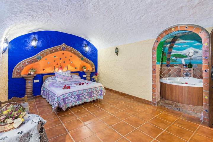 Casa rural para 8 personas, con jacuzzi además de piscina y jardín en Sierra de Cazorla - 3