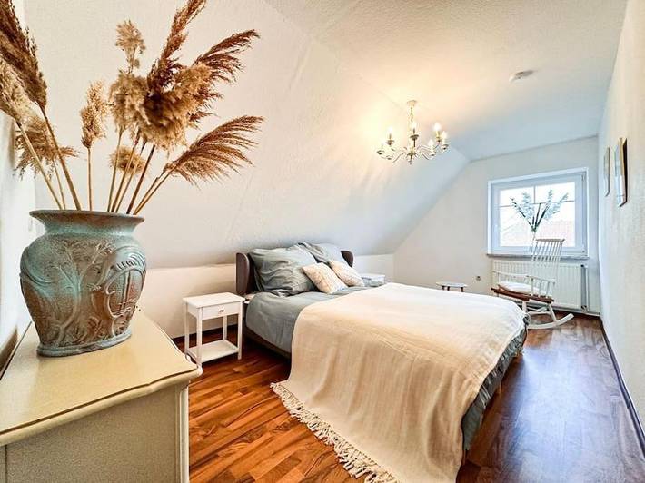 Ferienwohnung für 6 Personen, mit Terrasse und Garten