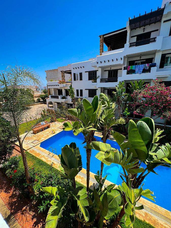 Gîte pour 7 personnes, avec jardin et vue ainsi que piscine et balcon dans Oued Laou - 2