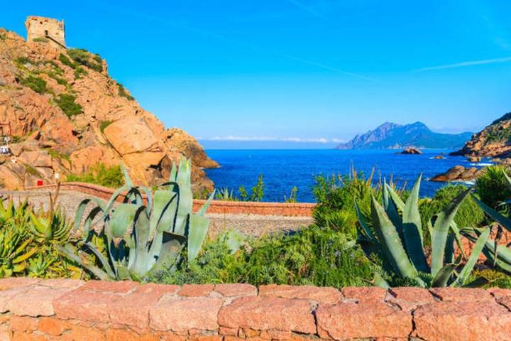 Location de vacances pour 2 personnes, avec piscine ainsi que vue et balcon dans Porto (Corse) - 2