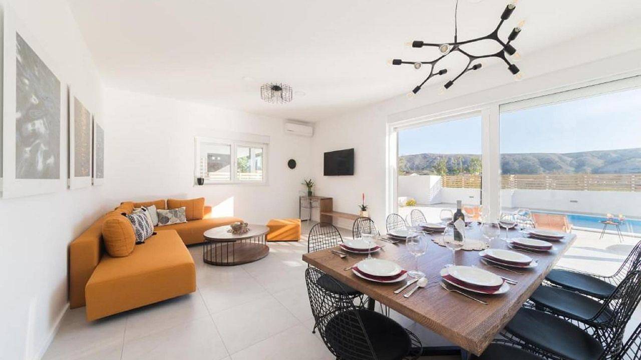 Villa für 10 Personen (200 m²) in Pag in Pag Stadt, Pag