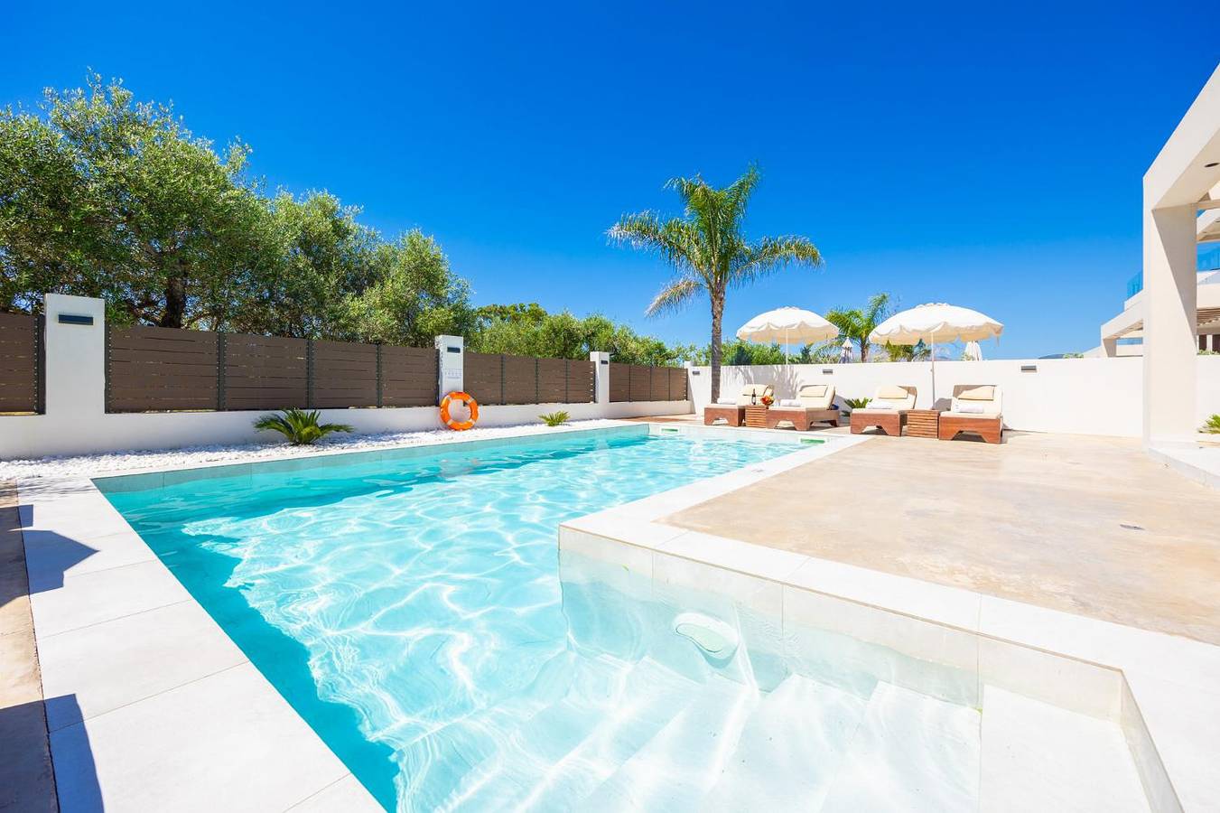 Villa für 8 Personen mit Terrasse in Kalamaki, Zakynthos