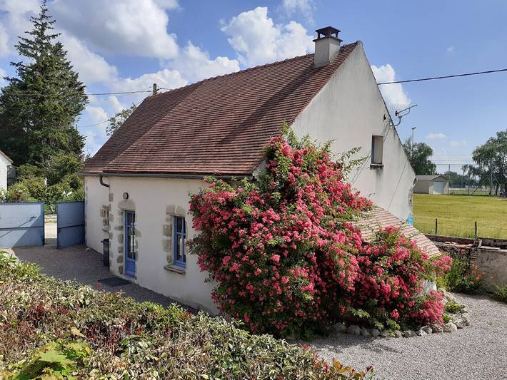 Gîte pour 5 personnes, avec jardin et terrasse, animaux acceptés - 1