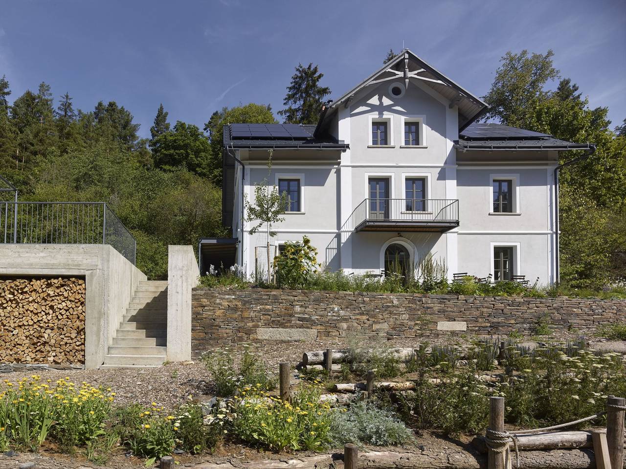 Villa für 28 Personen mit Sauna in Manětín, Region Pilsen