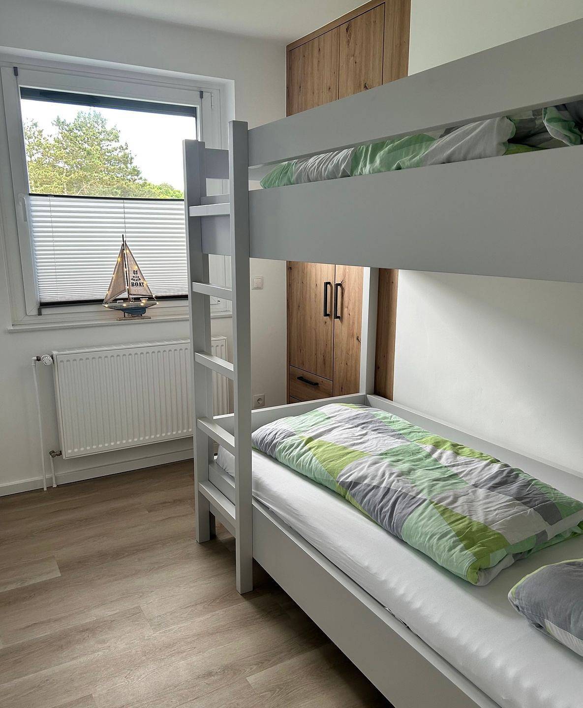 Ganze Wohnung, Seaside 53° Fewo 7 - Strandnahe Ferienwohnung mit Meerblick und Balkon in Cuxhaven-Sahlenburg in Sahlenburg Strand, Cuxhaven