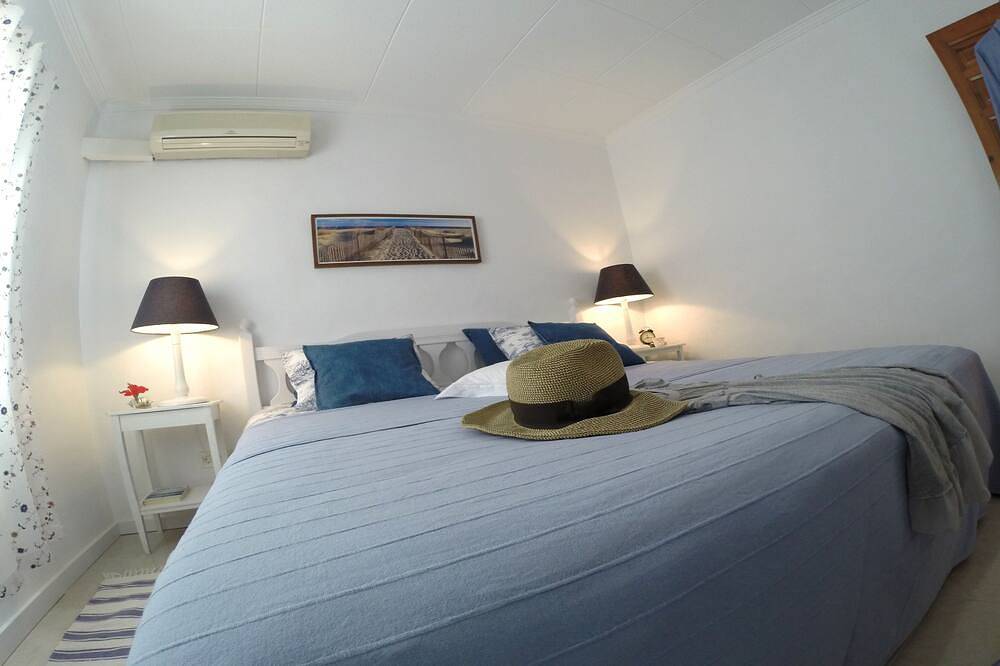 Villa Fortuna, Rural house in La Manga, ideal for families, pets allowed in Mar Menor, Costa Cálida