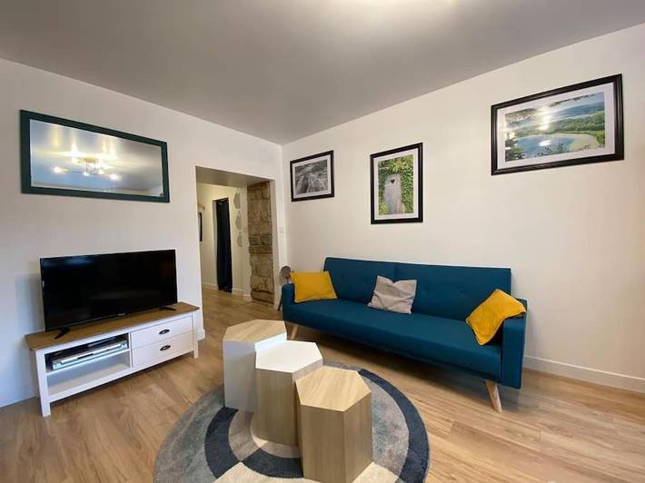 Location de vacances pour 7 personnes, avec jardin à Saint-Germain-lès-Arlay