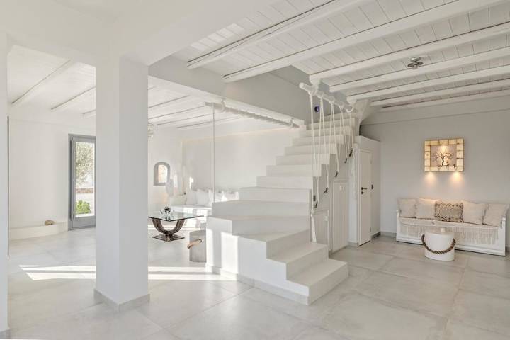 Villa pour 10 personnes, avec jacuzzi ainsi que jardin et piscine dans Antiparos - 4