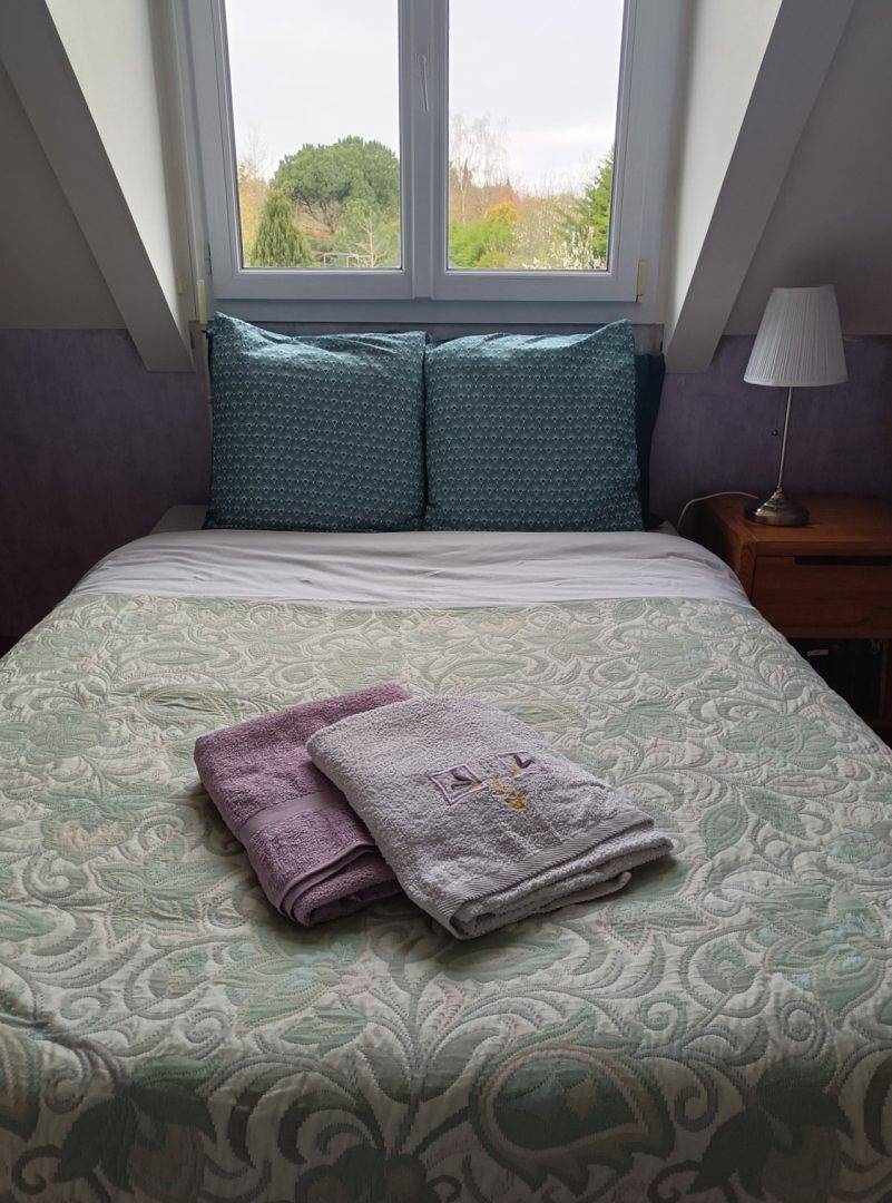 Chambre d'hôtes 3 à 5 personnes, petit déjeuner inclus - Suite parentale in Gressey, Yvelines