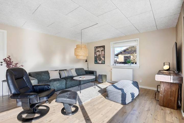Schönes Ferienhaus mit eingezäuntem Grundstück in Hvide Sande, Holmsland Klit