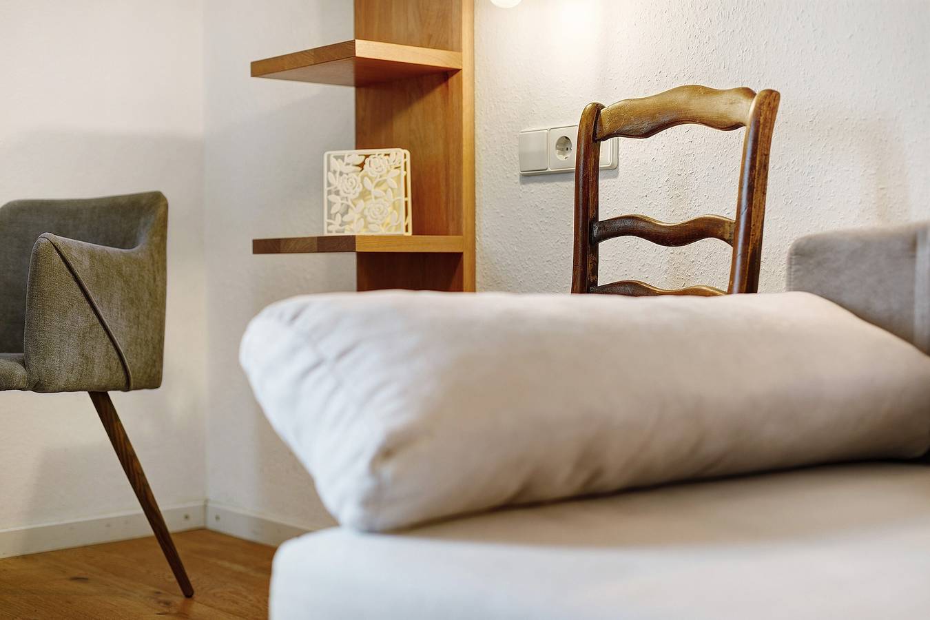 Ganze Wohnung, Apartment „Armer Poet“ mit Gemeinschaftsgarten und Wlan in Oberrotweil, Vogtsburg im Kaiserstuhl
