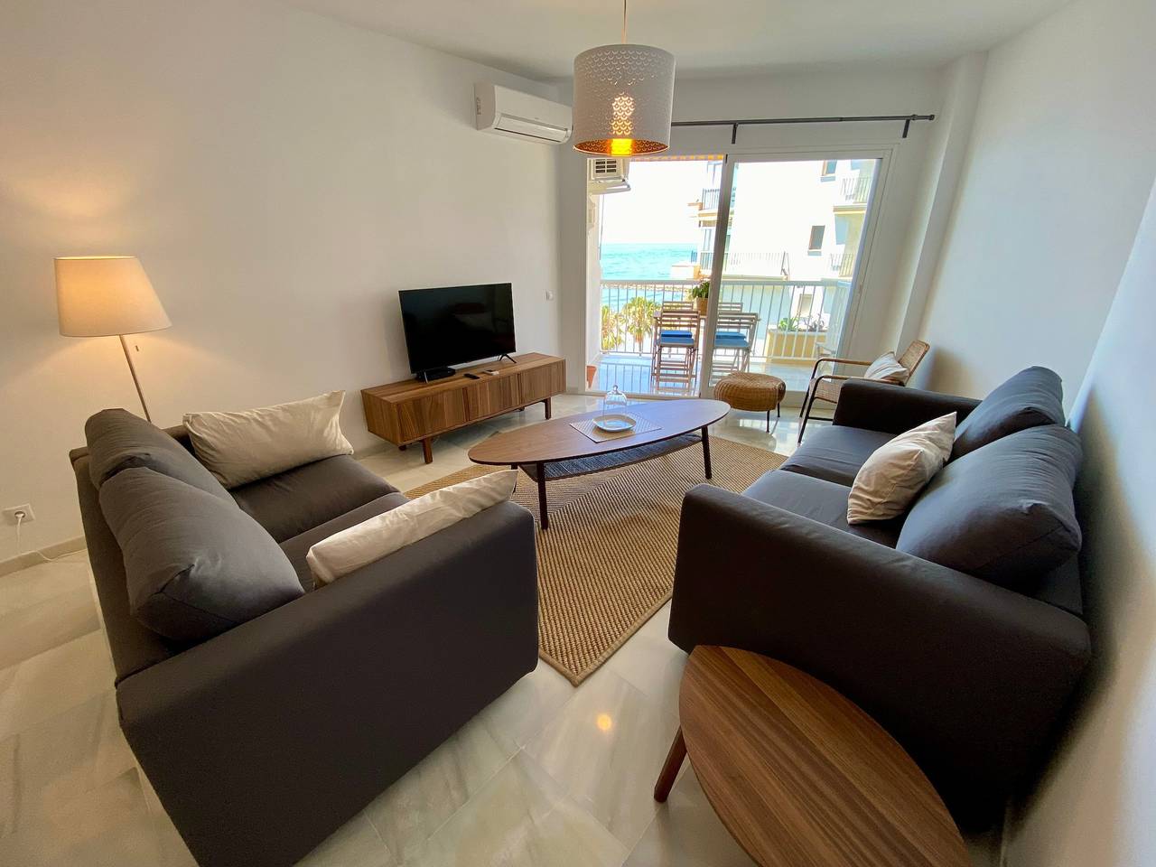 Entire apartment, Sea View Apartment with Wi-Fi and Air Conditioning in Marbella in Marbella Centre, Marbella