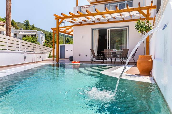 Villa pour 6 personnes, avec piscine ainsi que vue et jardin dans Skopelos - 4