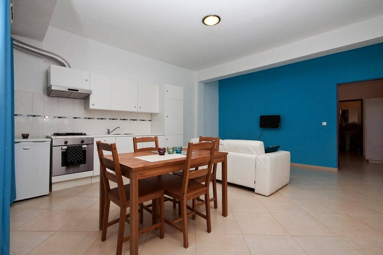 Aparthotel Praiano in Praia