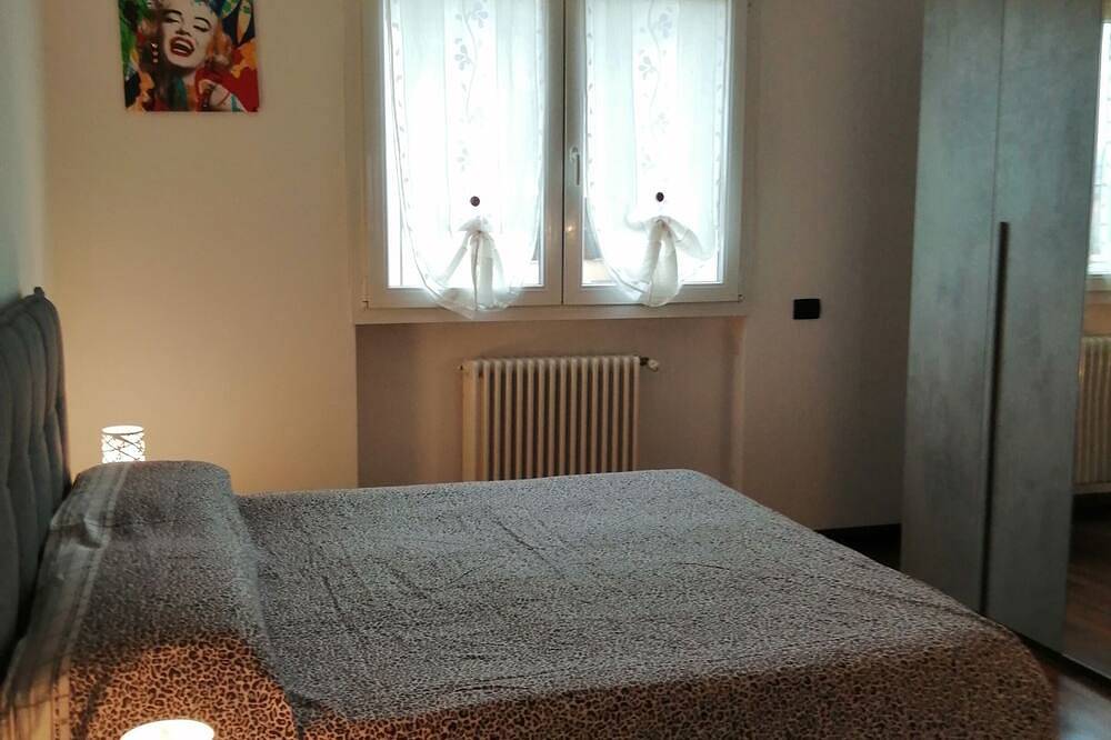 Entire apartment, New and lovely in Cremona, Cremona Province
