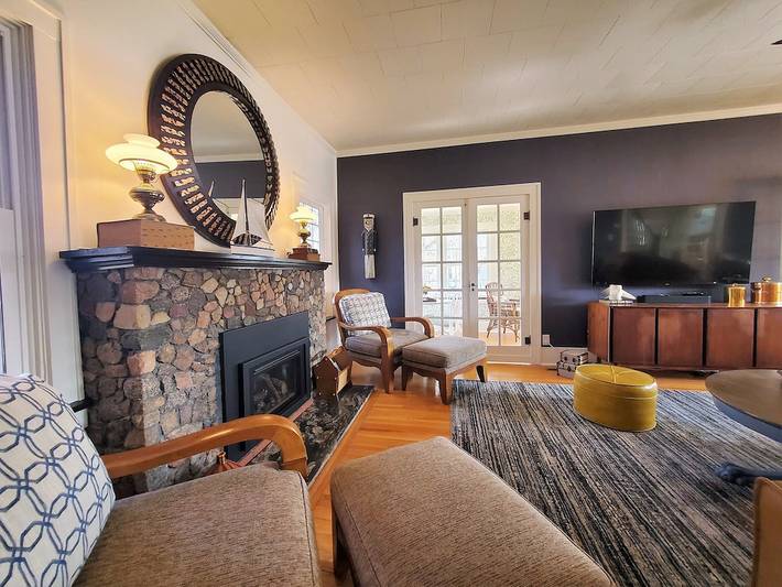 Vacation house for 16 people, with terrace and yard in Iowa