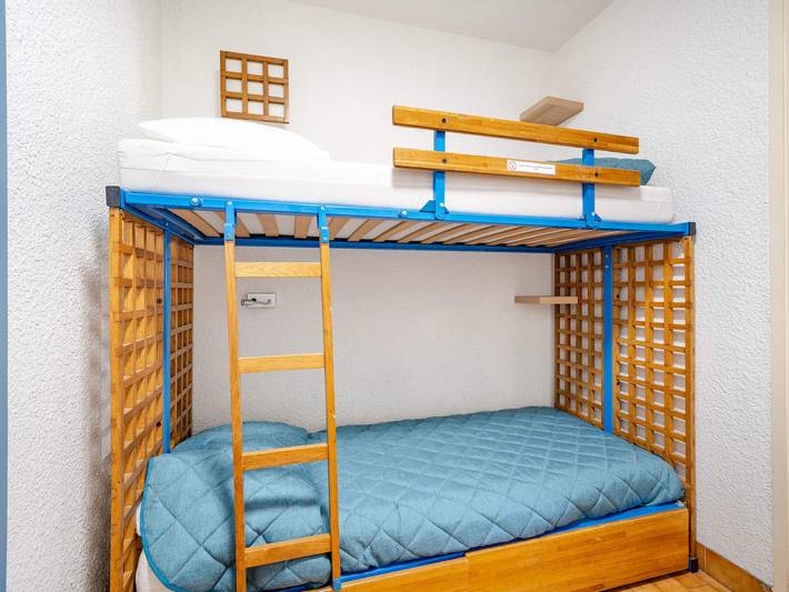 Studio entier, Studio 4 pers avec Wi-Fi, aperçu mer in Roquebrune-Cap-Martin, Côte méditerranéenne (France)